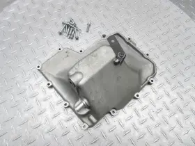899754 Aprilia 2020 17-20 Tuono V4 1100rr Oil Pan Sump Engine Belly Cover Lower Motor