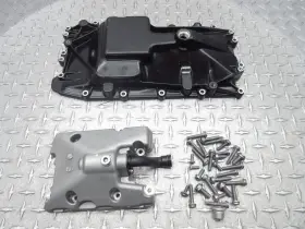 8389282 Bmw 2020 20-23 F900 F900r Oil Pan Sump Engine Belly Cover Lower Motor Drain