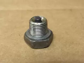 09247-14002 Honda 1980 Suzuki Gs850 Magnetic Oil Pan Drain Plug