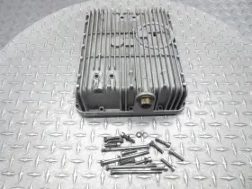 03003500 Moto Guzzi 1999 98-01 Ev V11 Oem Oil Pan Engine Bottom Cover Case Bolts
