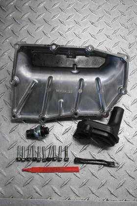 Suzuki 2206247 2020 Gsx250r Engine Motor Bottom Oil Pan Cover With Hardware