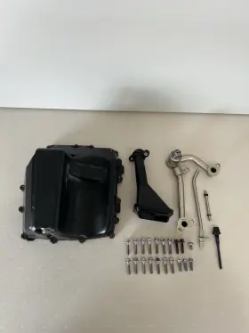 T1230118 Triumph 2013-2017 13-17 Daytona 675 R Engine Motor Bottom Oil Pan Cover