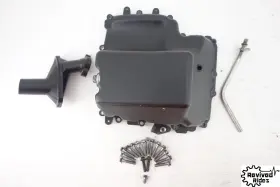 T1230130 Triumph 17-19 Street Triple S R Rs 765 Oem Engine Motor Bottom Oil Pan Cover