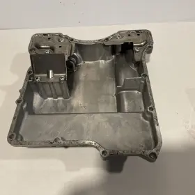 2h7-13417-00-00 Yamaha 1979 Xs1100 Oem Engine Motor Bottom Oil Pan Cover Clean