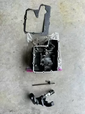 4s8-13400-00-00 Yamaha 2007 Fz6 Engine Motor Bottom Oil Pan Cover Pick Up
