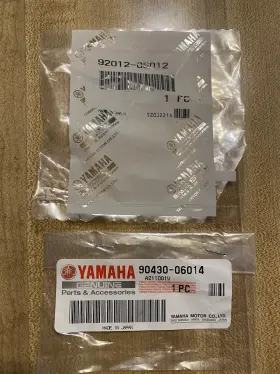 92012-06012-00 Yamaha Oem Clutch Cover Oil Inspection Bolt And Washer For 2007-2024 Yz125 Only
