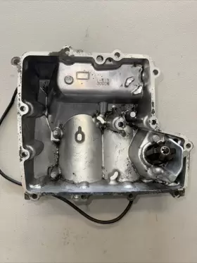 2c0-13400-00-00 Yamaha Oem Yzf-r6 08-16 Oil Pan Cover
