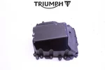 #117 Engine Oil Pan Sump Cover Triumph Street Triple 765 Rs 2017-2019 Used. Price: $89.99.